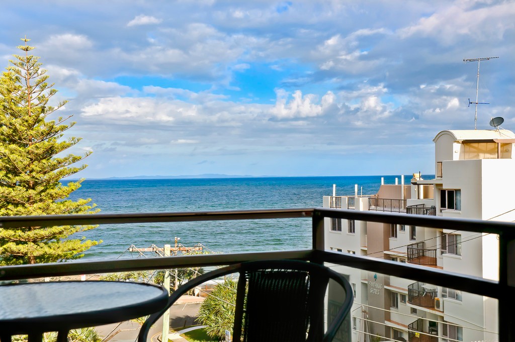 Unit 6 'Pleasant View' 7 Warne Terrace, KINGS BEACH, QLD 4551