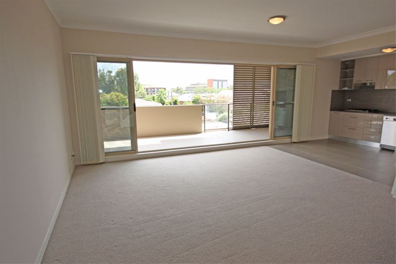 64,15-19 Warby Street, CAMPBELLTOWN, NSW 2560
