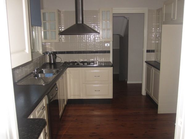 3 Kimbarra Close, KOTARA, NSW 2289