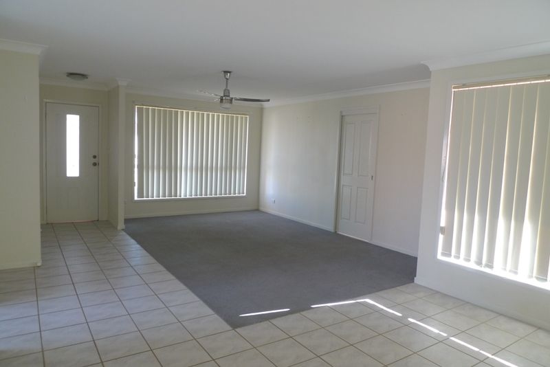10 River Gum Grove, HAMLYN TERRACE, NSW 2259