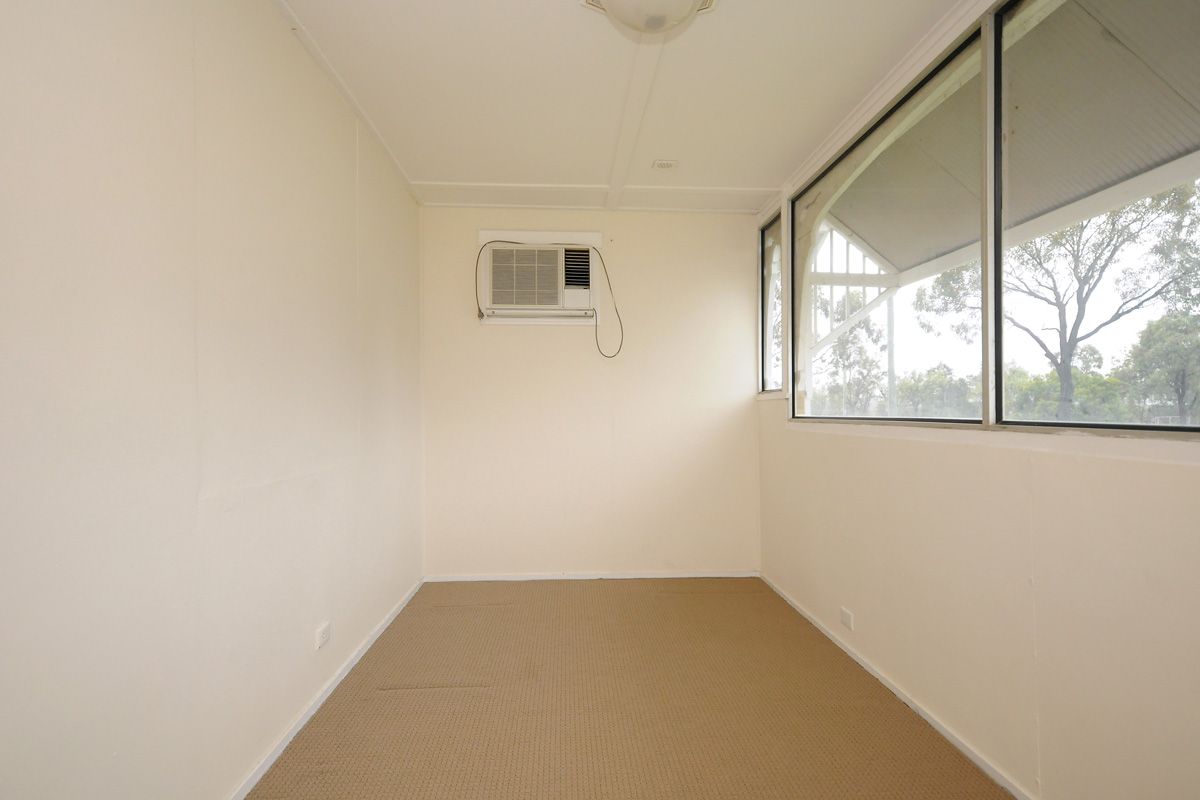 4 Lucy Street, CAMBOOYA, QLD 4358