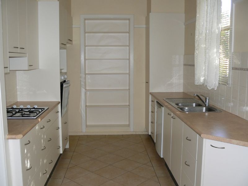 TAREE, NSW 2430