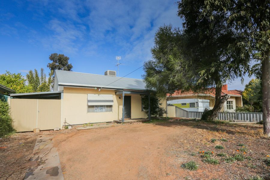 19 Loddon Avenue, RED CLIFFS VIC 3496