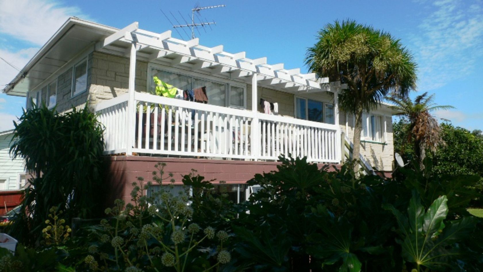 4 Nield Rd (Top Unit), MANUREWA, Manukau City