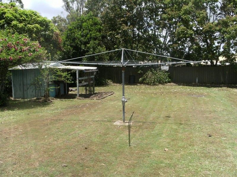 123 OLEANDER, SCARNESS, QLD 4655