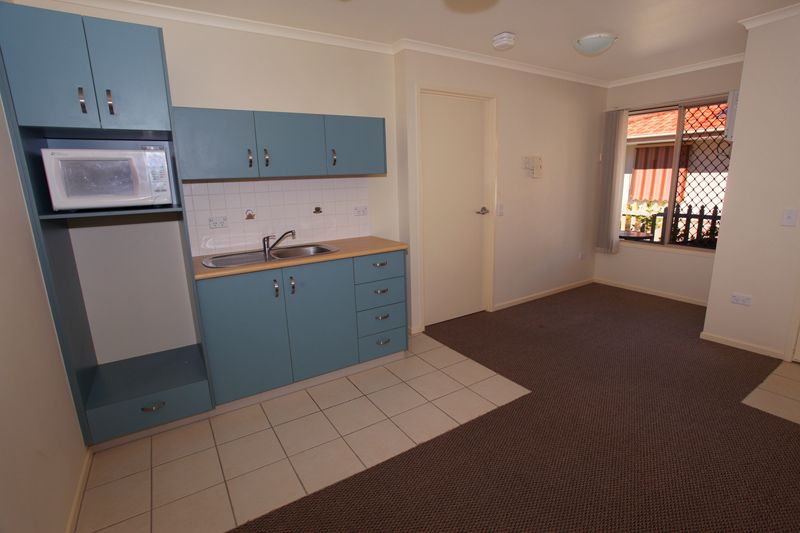 20 and 21/26 Yinni Street, MAROOCHYDORE, QLD 4558