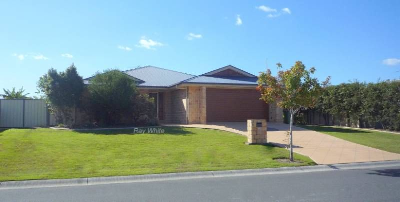 11 Barculdie Crescent, DECEPTION BAY, QLD 4508