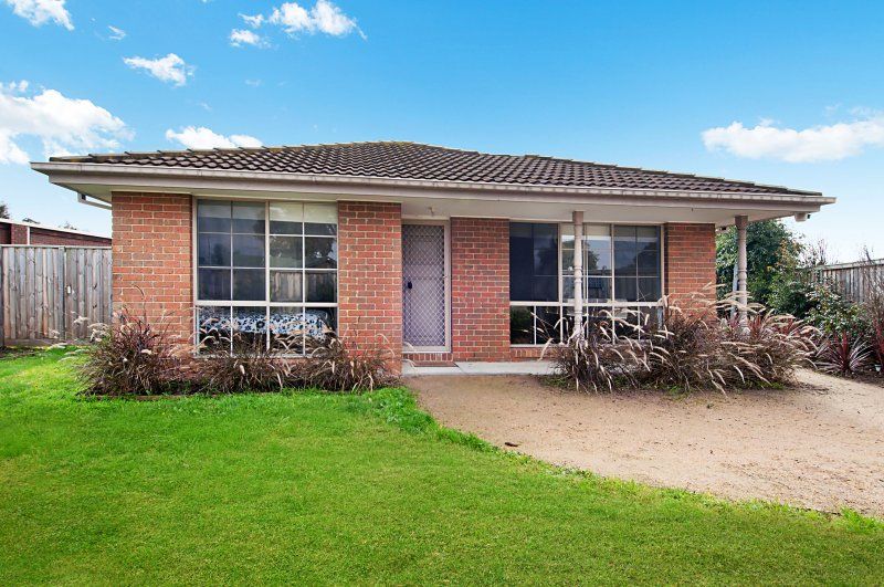 2 Lindas Way, CARRUM DOWNS VIC 3201