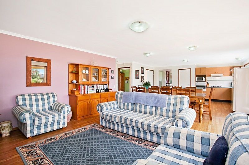 13 Glenlee Court, THORNTON, NSW 2322
