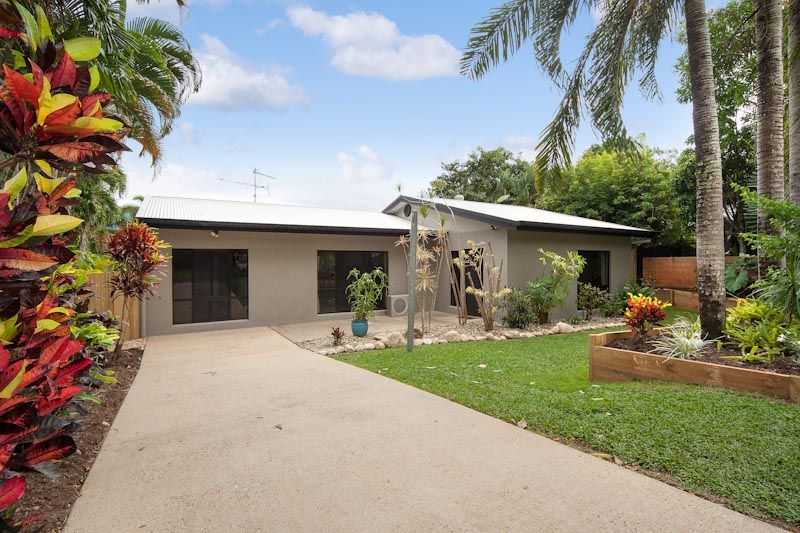 3 Tolson Close, BRINSMEAD QLD 4870