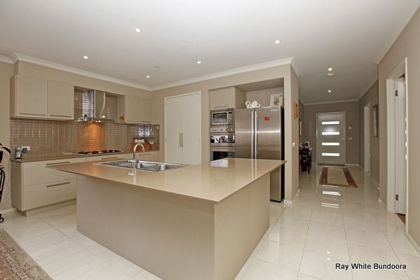58 Mirrabucca Promenade, SOUTH MORANG, VIC 3752