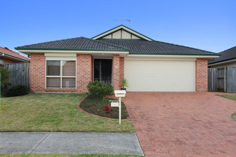 4 Foxwood Place, HORSLEY NSW 2530