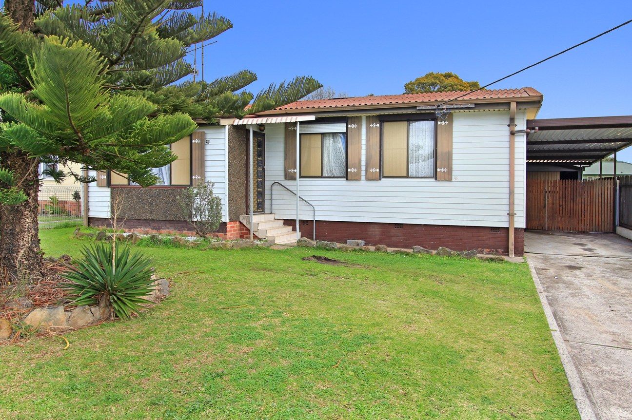16 King Street, LAKE ILLAWARRA, NSW 2528