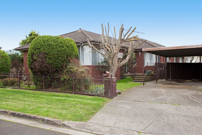 7 Winston Court, GROVEDALE VIC 3216