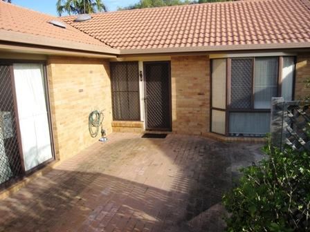 Unit 19 10 Melody Court, WARANA QLD 4575