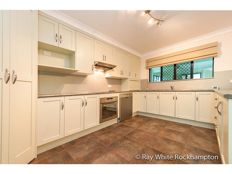 5 Quarrion Court, PARKHURST, QLD 4702