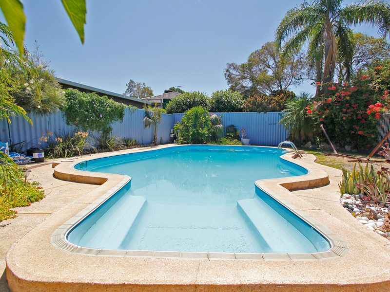 6  Hilarion Road, DUNCRAIG, WA 6023