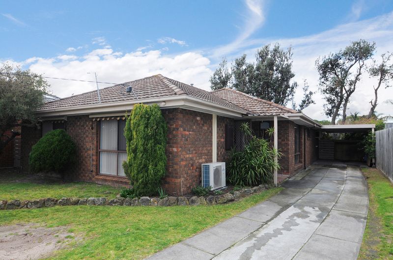 2 Wunalla Road, SEAFORD VIC 3198