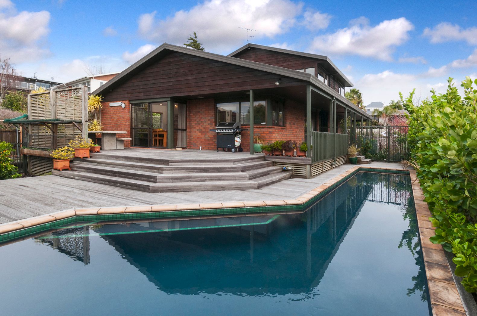5 Charles Dickens, MELLONS BAY, Manukau City