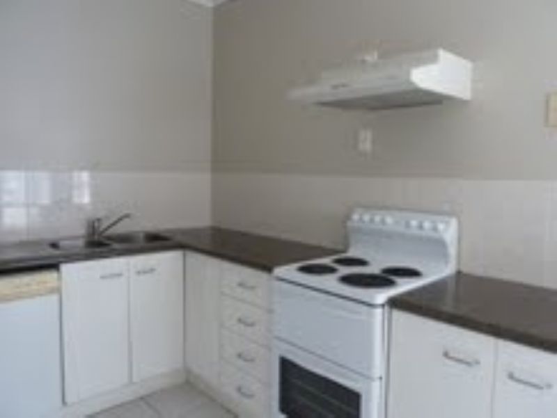 4/23 Mintaro Crescent, WOREE, QLD 4868
