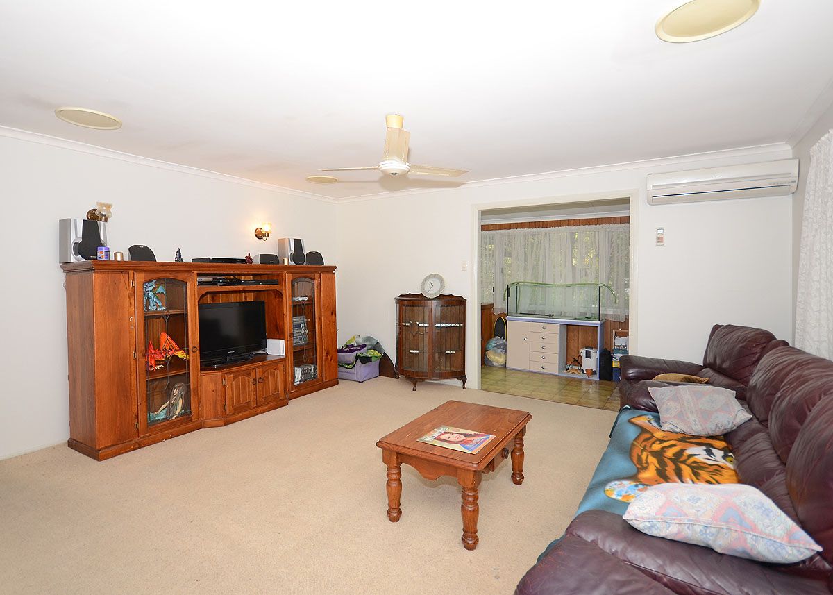 87 Hammond Street, URANGAN, QLD 4655