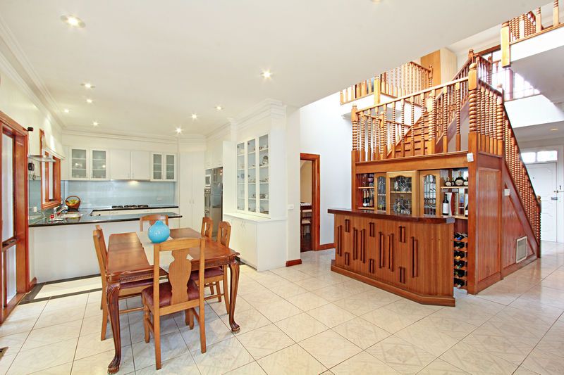 70 Coorigil Road, CARNEGIE, VIC 3163