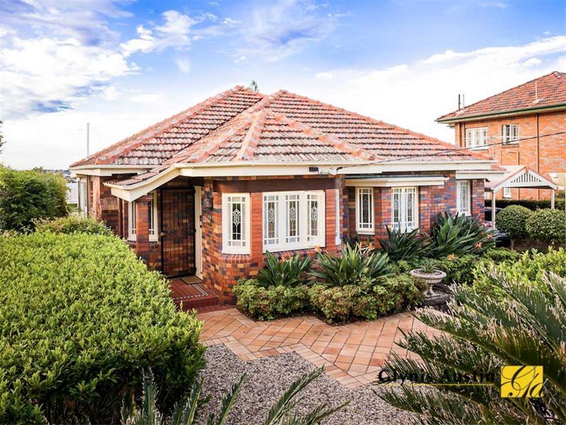 99 Constitution Road, WINDSOR, QLD 4030
