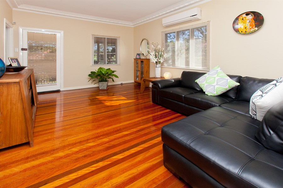 36 Balis Street, HOLLAND PARK WEST, QLD 4121
