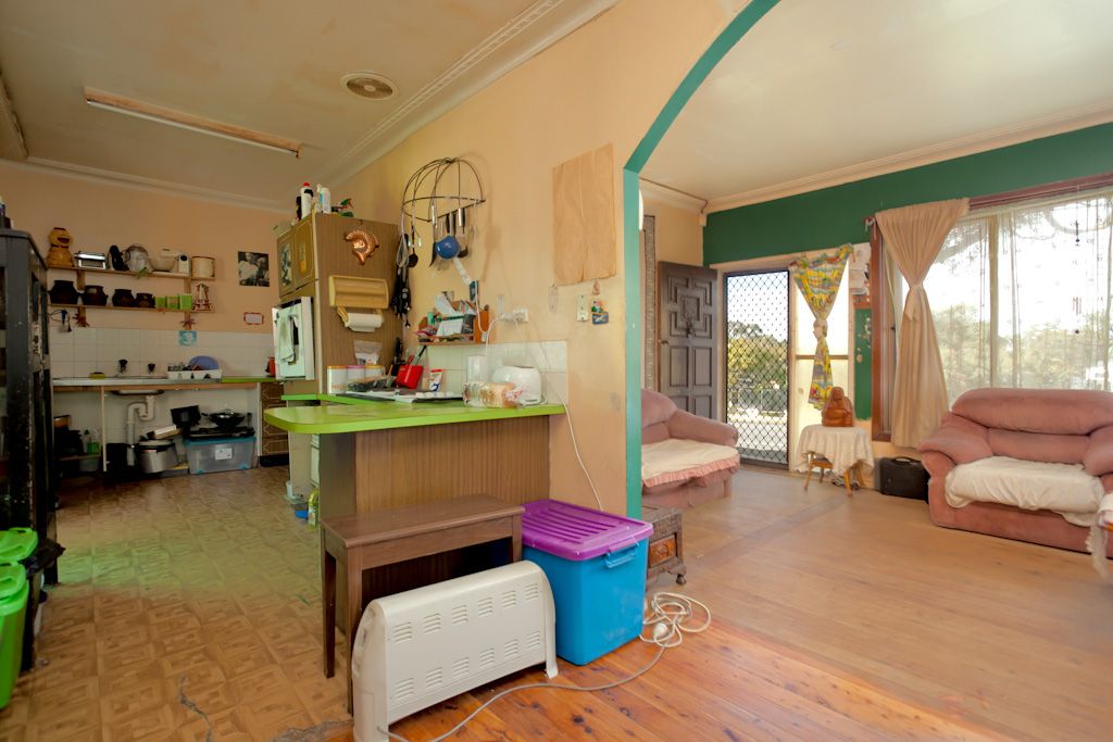 97 Wommara Avenue, BELMONT NORTH, NSW 2280