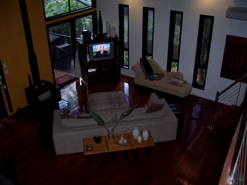 201 Arthur Terrace, BARDON, QLD 4065