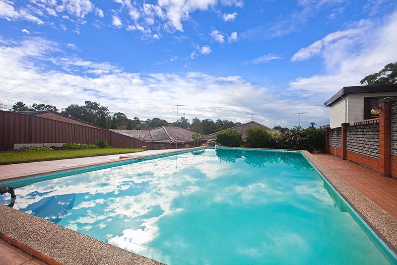 998 Henry Lawson Drive, PADSTOW HEIGHTS, NSW 2211