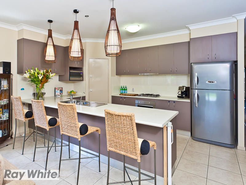7 Rawlins Crescent, NORTH LAKES, QLD 4509