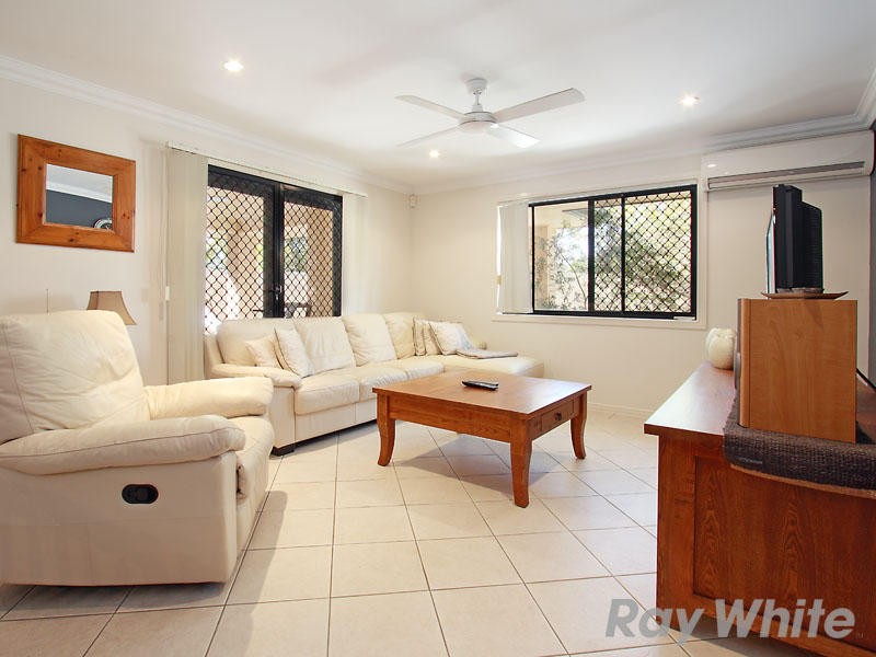 1 Caribou Crescent, FITZGIBBON, QLD 4018