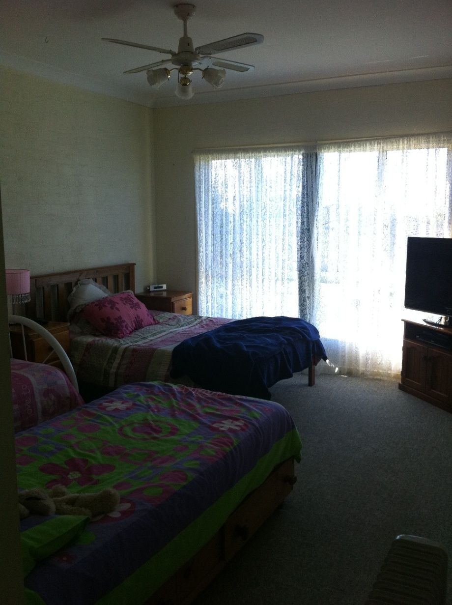 1/8 Flanagan Court, WORRIGEE, NSW 2540