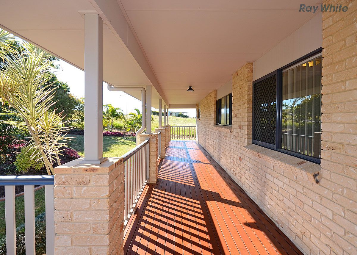 17 Highview Drive, CRAIGNISH, QLD 4655