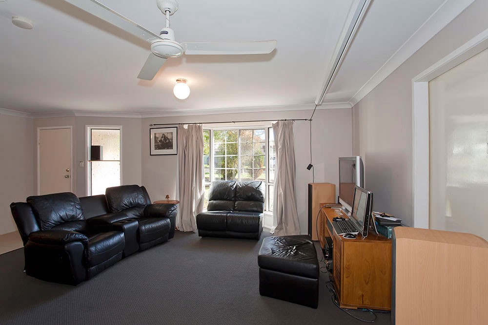 2A Bond Street, DARLING HEIGHTS, QLD 4350