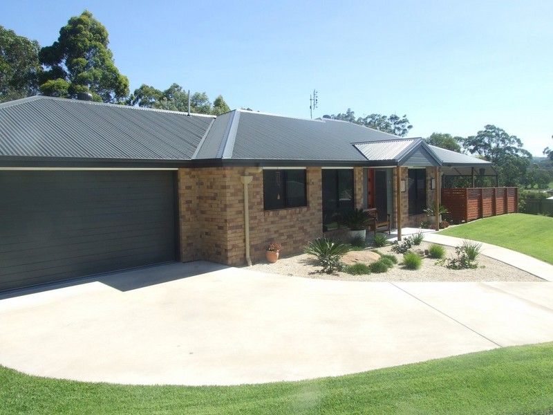 7 Jackson Court, CROWS NEST QLD 4355