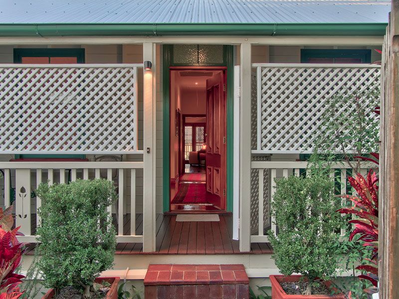 2 Lechmere Street, NEW FARM, QLD 4005