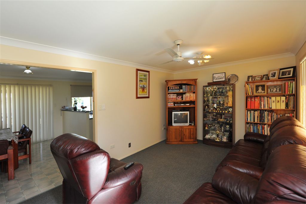 8 Gore Street, WESTBROOK, QLD 4350