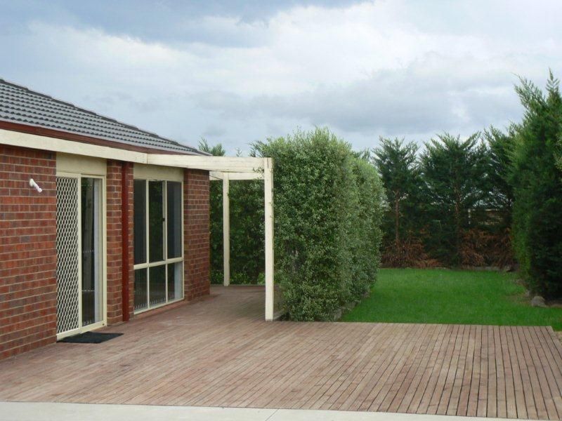 9 Cobram Court, PAKENHAM, VIC 3810