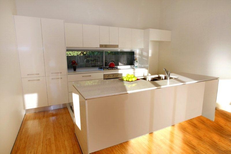 2/21 Broadwater Avenue, MAROOCHYDORE, QLD 4558