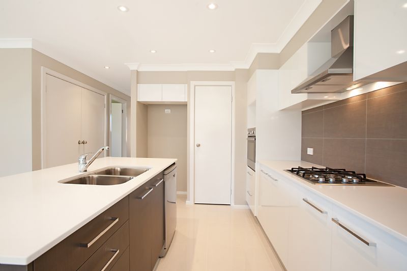 ABERGLASSLYN, NSW 2320