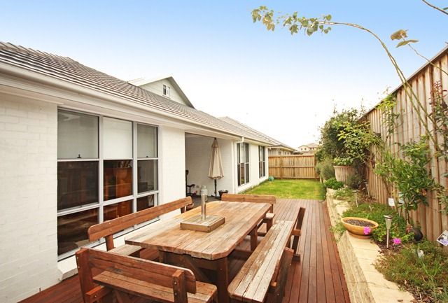 10 Liz Kernohan Drive, ELDERSLIE, NSW 2570