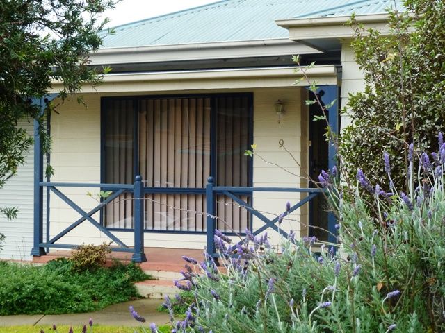 9 Ceduna Avenue, WAGGA WAGGA, NSW 2650
