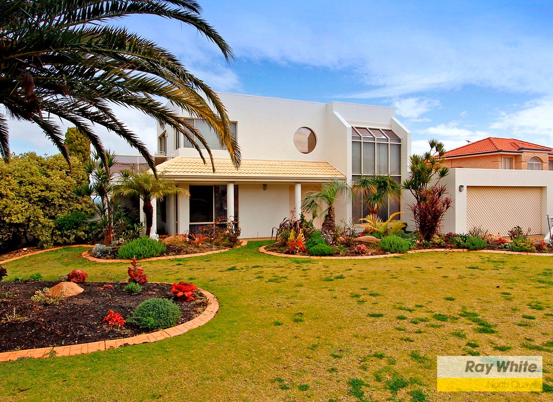 1 Mainsail Drive, OCEAN REEF, WA 6027