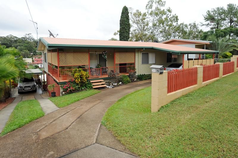 5 Peters Crescent, WEST GLADSTONE, QLD 4680