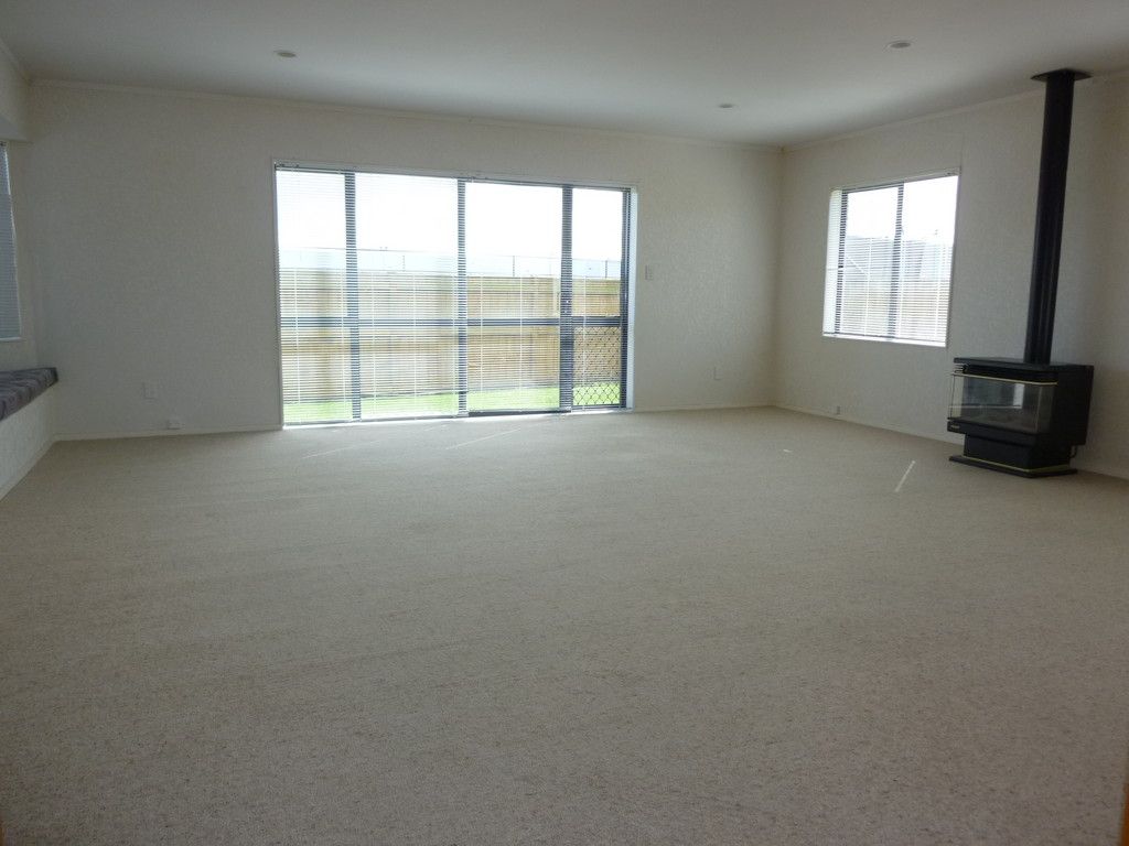 36 Royal Oak Drive, KELVIN GROVE, Palmerston North City