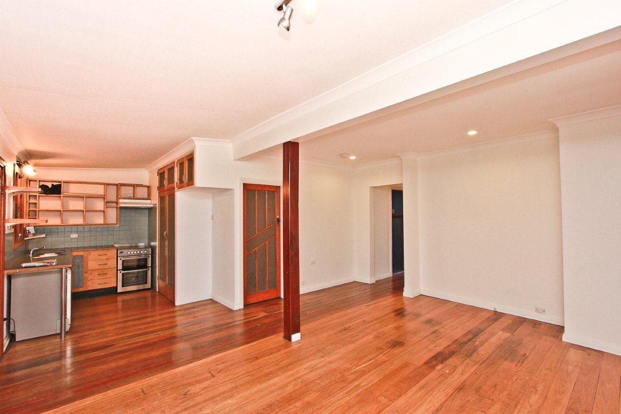 170 Douglas Street, STOCKTON, NSW 2295