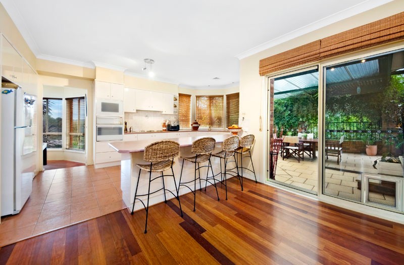 24 Silverleaf Row, MENAI, NSW 2234