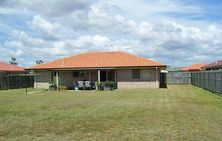 18 Kirton Road, POINT VERNON, QLD 4655